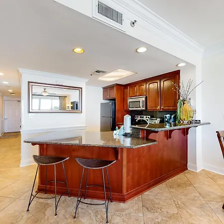 Sterling Sands Destin Room photo