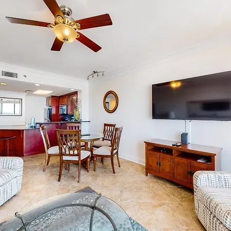 Sterling Sands Destin Room photo