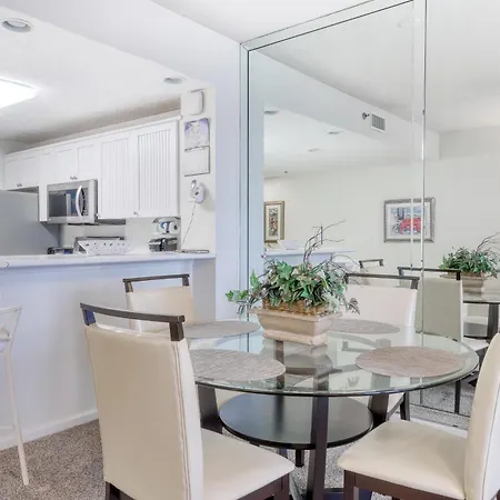 Sterling Sands Destin Room photo
