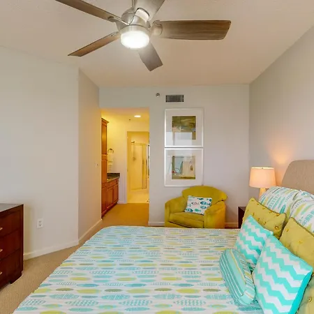 Sterling Sands Destin Room photo