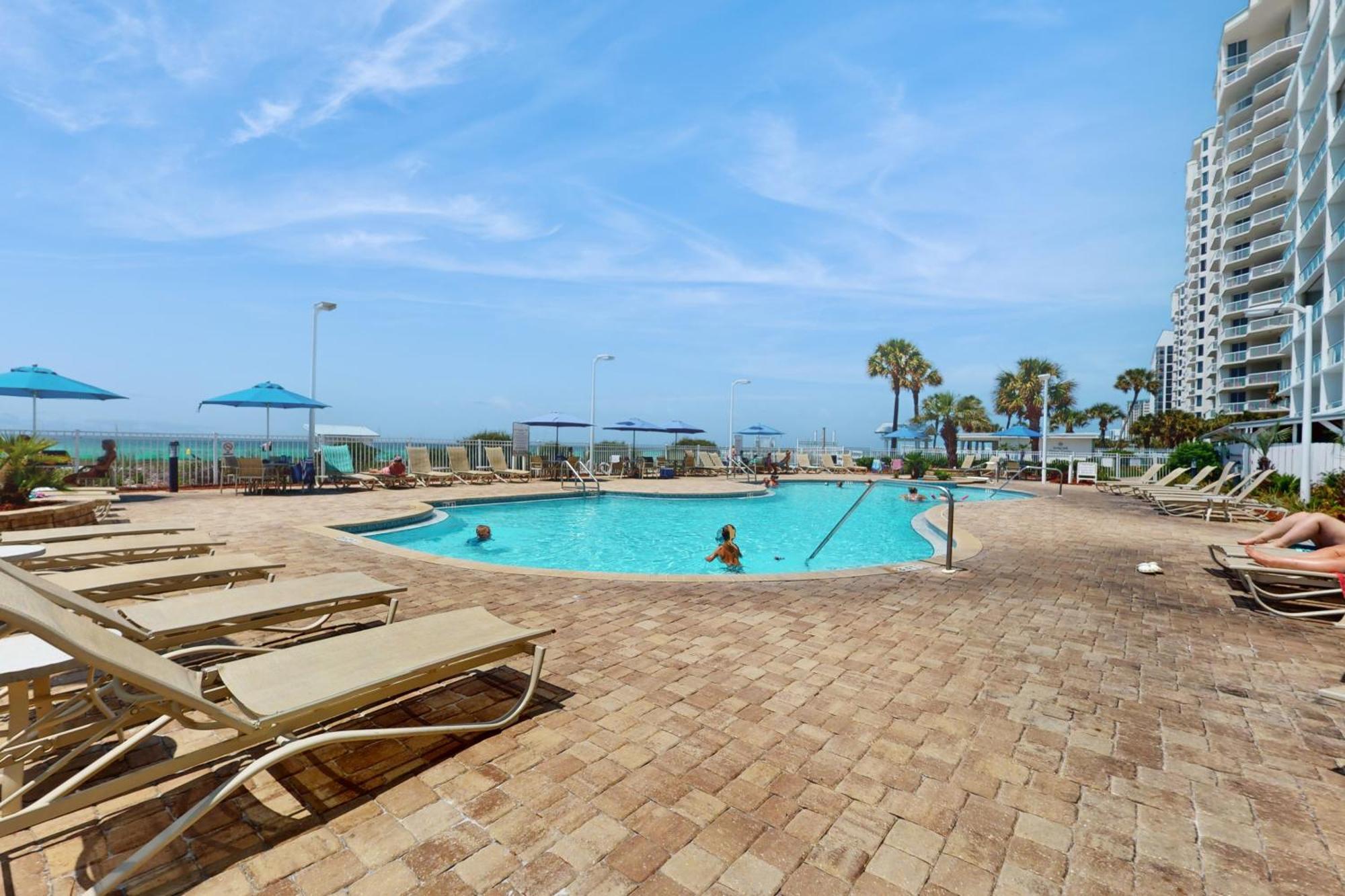 Apartamento Sterling Sands